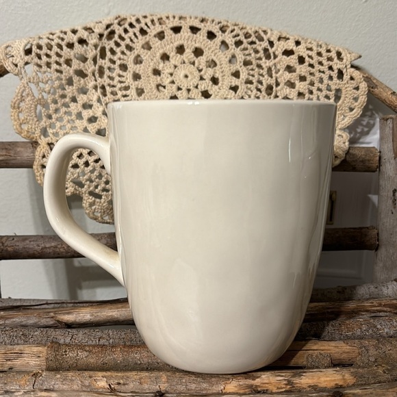 PRE OWNED RAE DUNN ON VIXEN SANTA'S REINDEER CERAMIC MUG - Picture 4 of 9